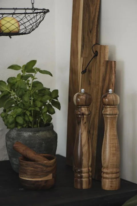 Pfeffermühle Akazienholz