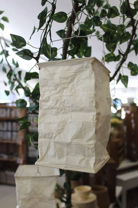 Papier-Lampion Creme H20cm