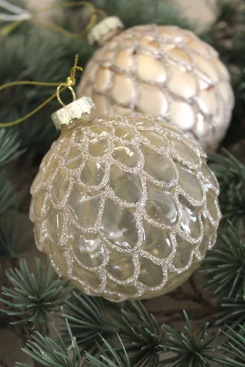Weihnachtskugel ø8cm Beige/Gold